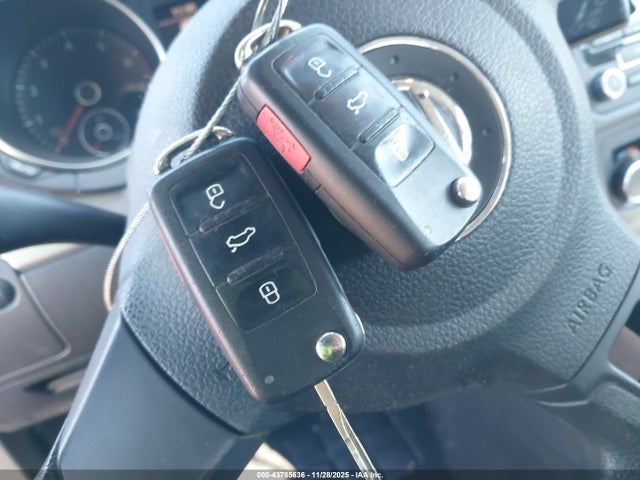 WVWDB7AJ0EW010656 Volkswagen Golf 2.5l