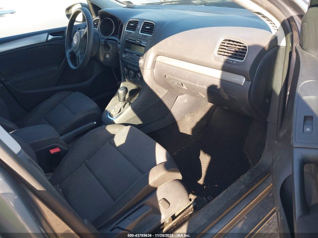 WVWDB7AJ0EW010656 Volkswagen Golf 2.5l