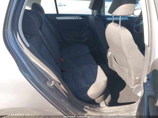 WVWDB7AJ0EW010656 Volkswagen Golf 2.5l