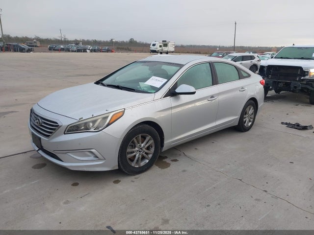 Hyundai Sonata 2017 5NPE24AF8HH445952 Image 2
