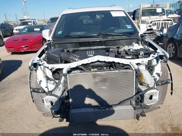 1GYKPAR44MZ153105 Cadillac Xt6 Fwd Luxury