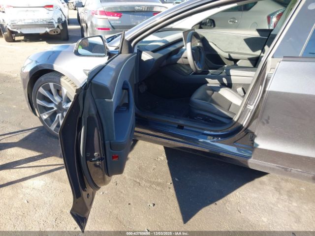 2024 TESLA MODEL 3 5YJ3E1EB8RF817682 Photo 4