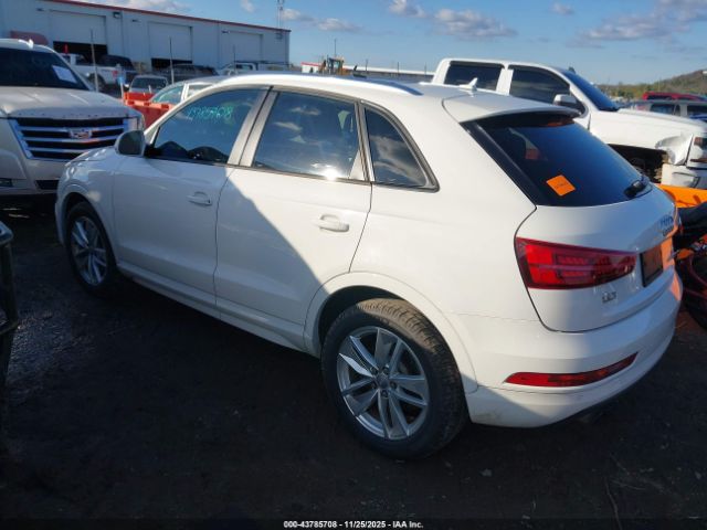 2017 AUDI Q3 WA1ECCFS2HR012529 Photo 2