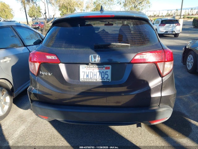 3CZRU5H3XGM756329 Honda HR-V LX