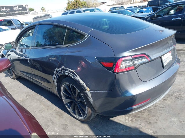 2020 TESLA MODEL 3 5YJ3E1EA9LF661165 Photo 2