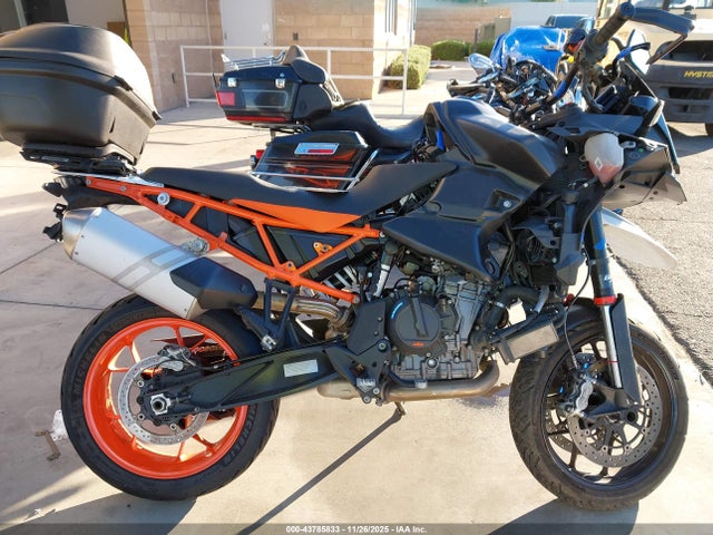 KTM 890 Adventure 2024 VBKTS6406RM879531 Image 12