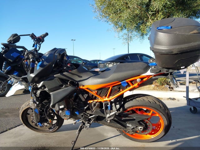 KTM 890 Adventure 2024 VBKTS6406RM879531 Image 13