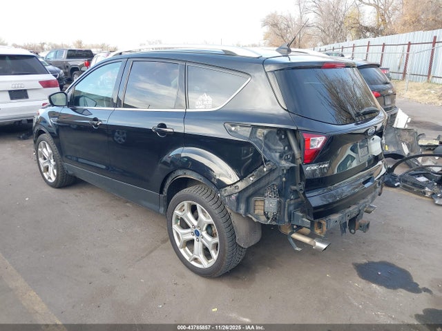 1FMCU9J91KUC54066 Ford Escape Titanium