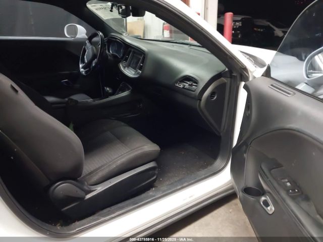 2019 DODGE CHALLENGER 2C3CDZAG6KH694312 Photo 4