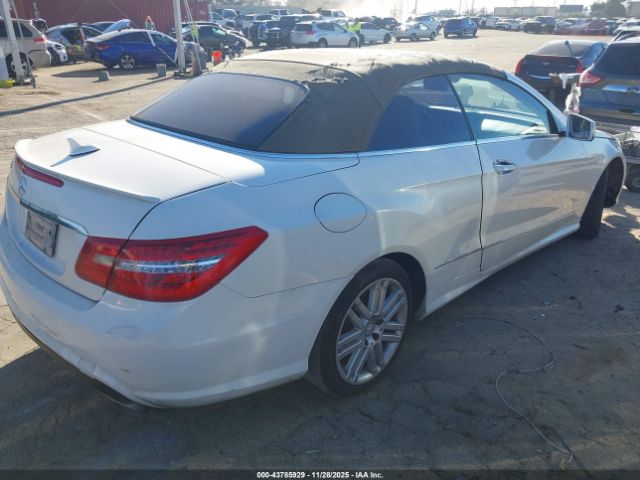 2011 MERCEDES-BENZ E 550 WDDKK7CF0BF084189 Photo 3
