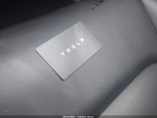 2020 TESLA MODEL Y 5YJYGDEE3LF041674 Photo 10
