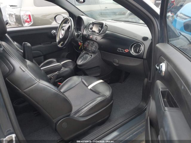2018 FIAT 500E 3C3CFFGE7JT377448 Photo 4