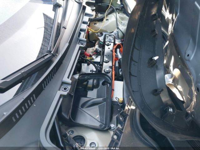 2026 TESLA MODEL Y 7SAYGDED7TF522053 Photo 9