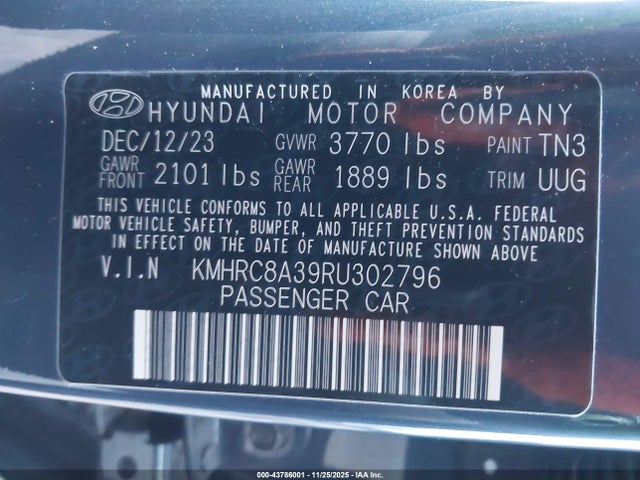 Hyundai Venue Limited 2024 KMHRC8A39RU302796 Image 9