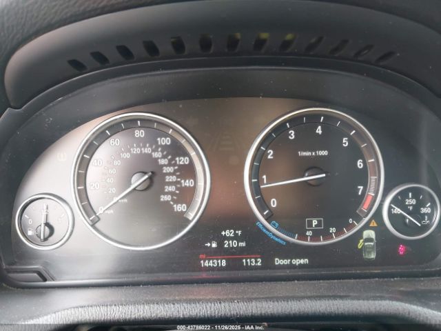 2016 BMW X3 5UXWX9C54G0D66007 Photo 6