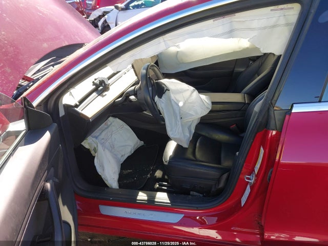 2018 TESLA MODEL 3 5YJ3E1EA7JF052671 Photo 4