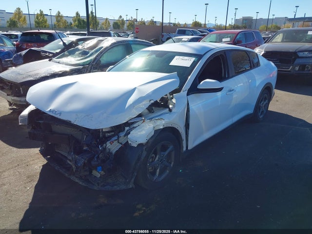 KIA K4 Lxs 2025 3KPFT4DE6SE058896 Image 2