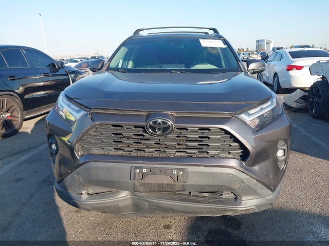 Toyota Rav4 Xle Premium 2022 2T3C1RFV3NC201834 Image 12