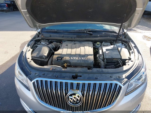1G4GB5G37FF326188 Buick Lacrosse Leather