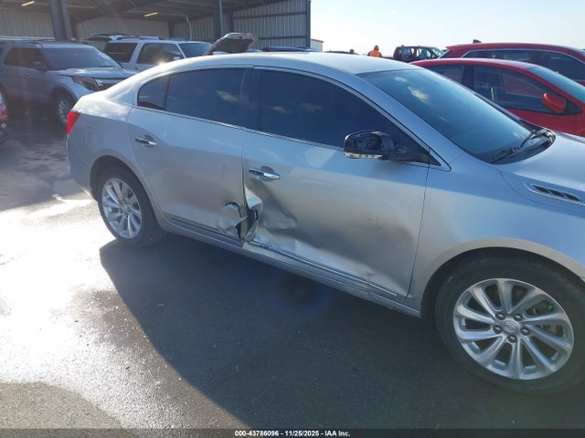 1G4GB5G37FF326188 Buick Lacrosse Leather