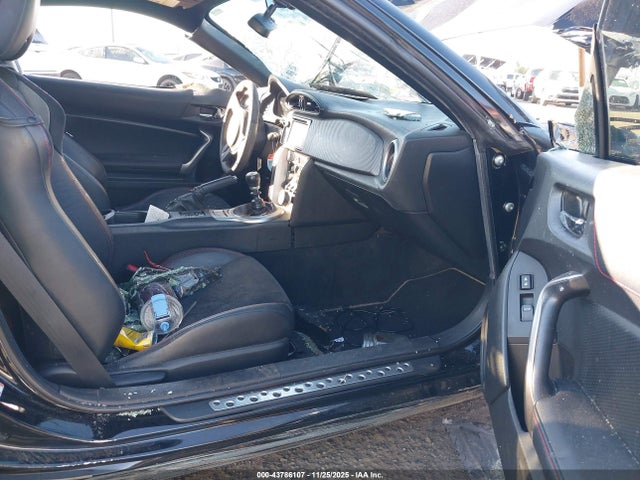 2015 SUBARU BRZ JF1ZCAC16F9602307 Photo 4