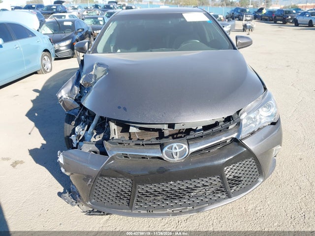 4T1BF1FK0HU368314 Toyota CAMRY SE
