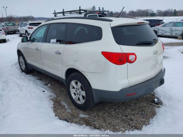 2012 CHEVROLET TRAVERSE 1GNKRJED4CJ296811 Photo 2