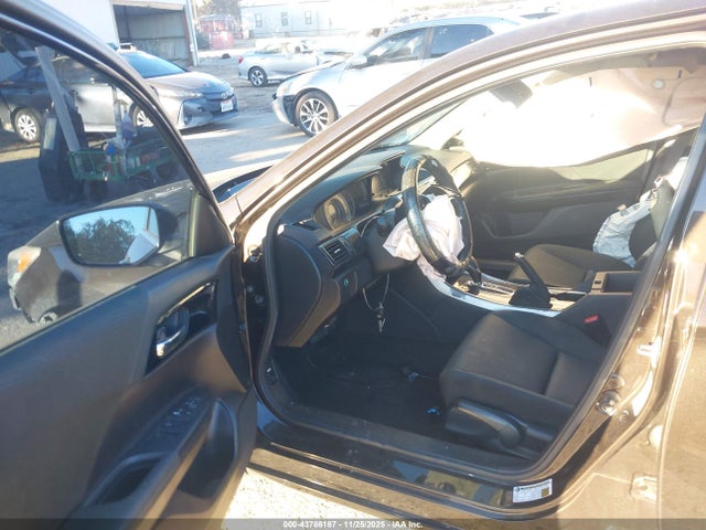1HGCR2F30HA254332 Honda ACCORD LX