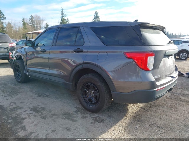 Ford Police Interceptor Utility 2022 1FM5K8AB9NGB04477 Image 3
