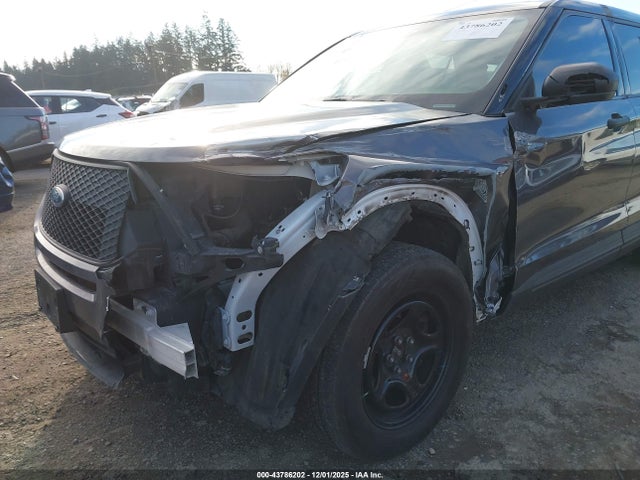 Ford Police Interceptor Utility 2022 1FM5K8AB9NGB04477 Image 6