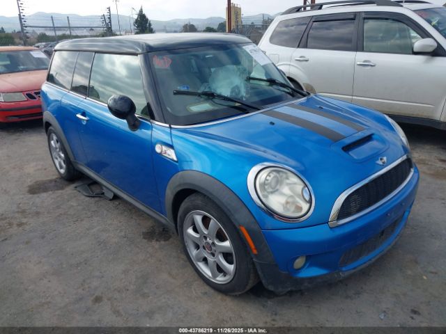 2010 MINI COOPER S CLUBMAN WMWMM3C59ATP76641 Photo 0