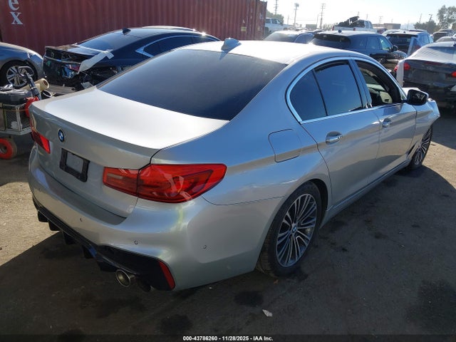 2018 BMW 540I WBAJE5C53JWA93900 Photo 3