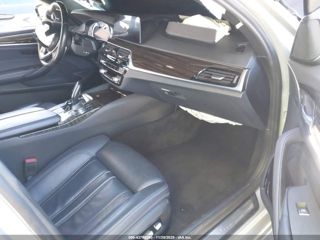 2018 BMW 540I WBAJE5C53JWA93900 Photo 4
