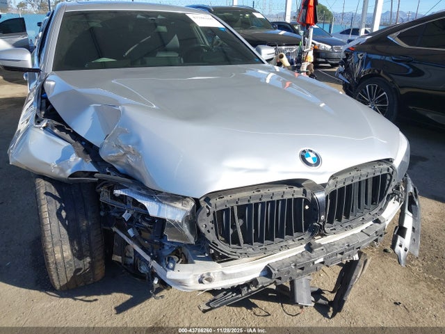 2018 BMW 540I WBAJE5C53JWA93900 Photo 5