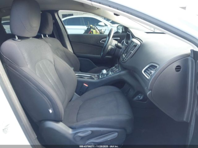2015 CHRYSLER 200 1C3CCCAB7FN639031 Photo 4