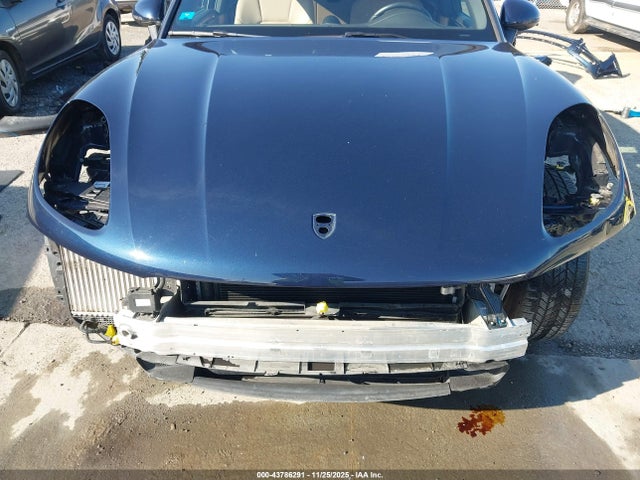 2019 PORSCHE MACAN WP1AB2A58KLB33805 Photo 5