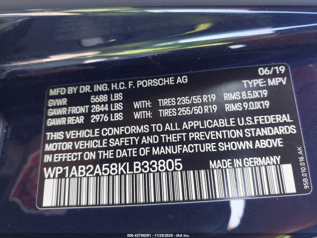 2019 PORSCHE MACAN WP1AB2A58KLB33805 Photo 8