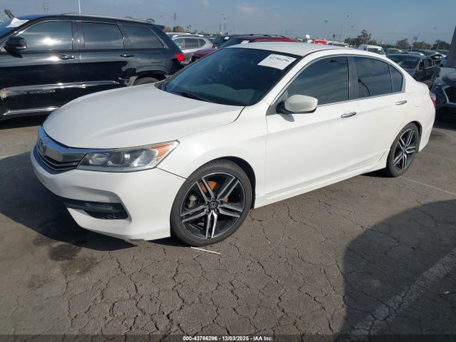 1HGCR2F5XHA107825 Honda Accord Sport