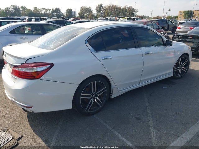 1HGCR2F5XHA107825 Honda Accord Sport