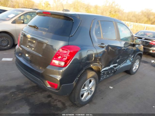 2019 CHEVROLET TRAX 3GNCJNSB6KL226322 Photo 3