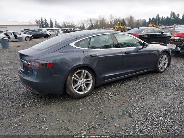 2015 TESLA MODEL S 5YJSA1H29FFP70676 Photo 3