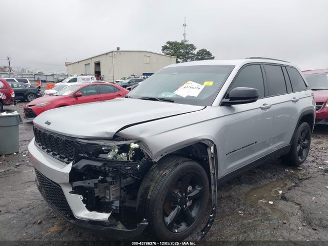 2024 JEEP GRAND CHEROKEE 1C4RJHAG5RC210944 Photo 5