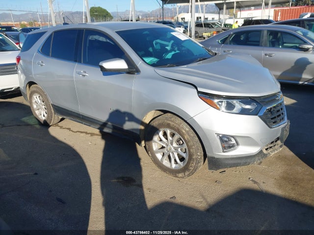 Chevrolet EQUINOX LT 2019 2GNAXKEV4K6115332 zdjęcie główne