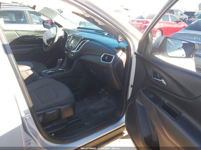 Chevrolet EQUINOX LT 2019 2GNAXKEV4K6115332 Image 5