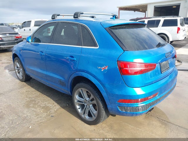 2016 AUDI Q3 WA1GFCFS6GR005081 Photo 2