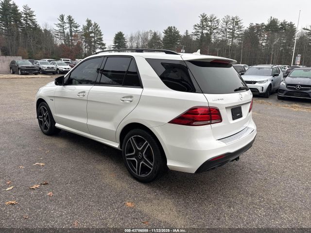 2018 MERCEDES-BENZ AMG GLE 43 4JGDA6EB6JB072804 Photo 2