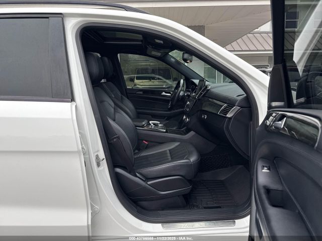 2018 MERCEDES-BENZ AMG GLE 43 4JGDA6EB6JB072804 Photo 4