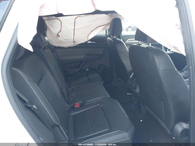 2023 VOLKSWAGEN ATLAS CROSS SPORT 1V2LC2CAXPC218328 Photo 7