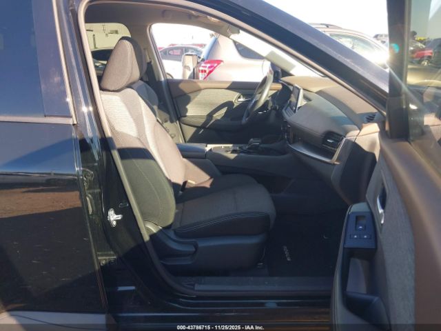 2021 NISSAN ROGUE 5N1AT3BA4MC824554 Photo 4