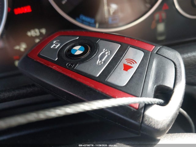 2017 BMW 330E WBA8E1C31HA159306 Photo 10